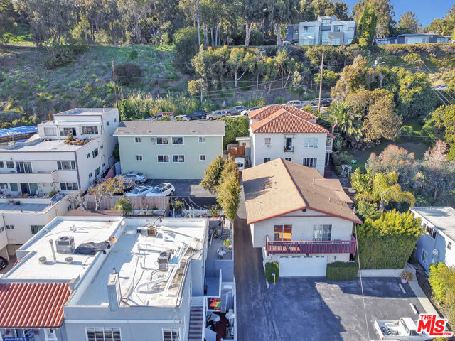 Drew Fenton | 153 W Channel Road Santa Monica CA | MLS: 7020030