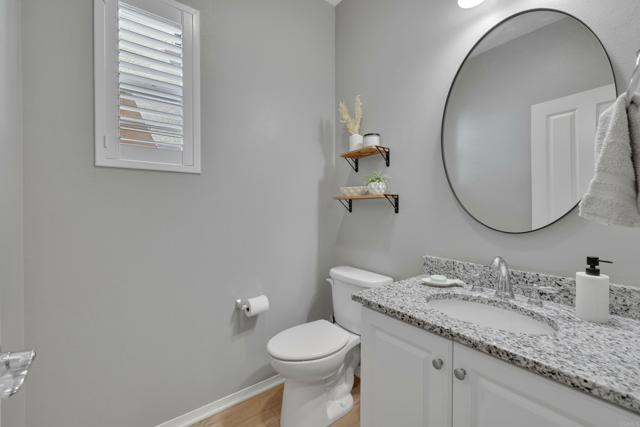 1132 Cherry Tree Lane, Vista CA: https://media.crmls.org/mediaz/4925d292-5901-431e-8499-0767c64a5bda.jpg