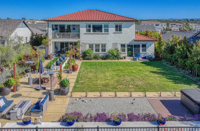 2967 Garnet Way, Marina CA: https://media.crmls.org/mediaz/49260027-7696-4b05-85b1-a7971dec6d34.jpg