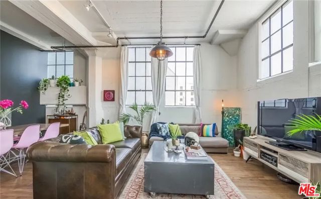 Image 4 of 25 For 420 San Pedro Street 224