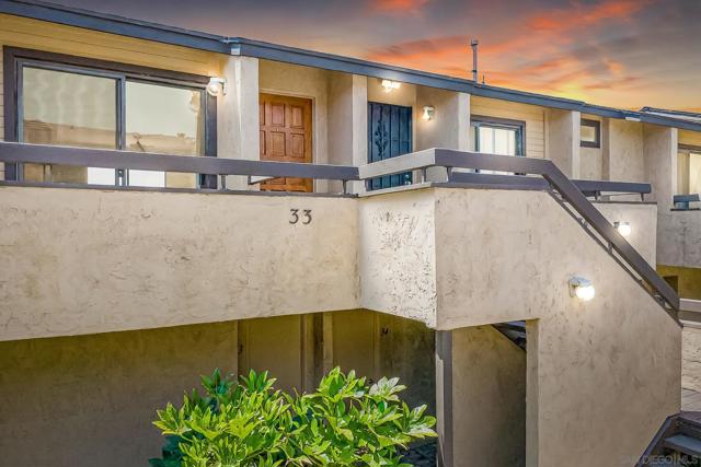 9228 Mast Blvd, Santee CA: https://media.crmls.org/mediaz/49269d6f-fbac-4269-b3eb-a7e9e087896b.jpg