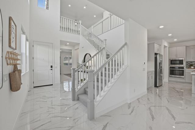 Detail Gallery Image 14 of 48 For 911 Lindbergh, San Marcos,  CA 92069 - 4 Beds | 4/1 Baths