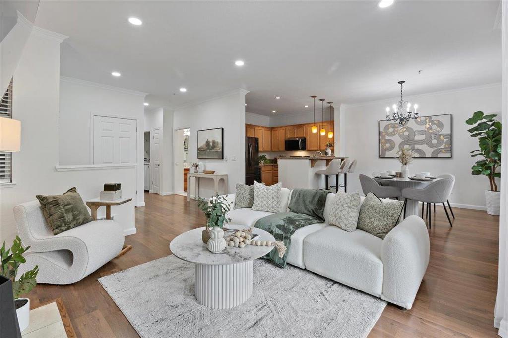 250 Santa Fe Terrace #128