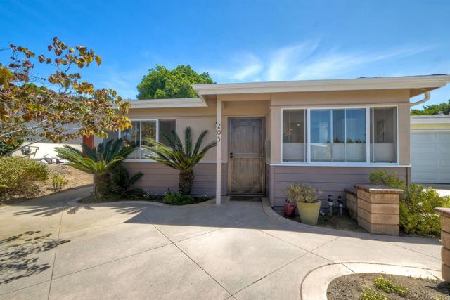 Detail Gallery Image 3 of 36 For 265 Fraxinella St, Encinitas,  CA 92024 - 2 Beds | 1 Baths