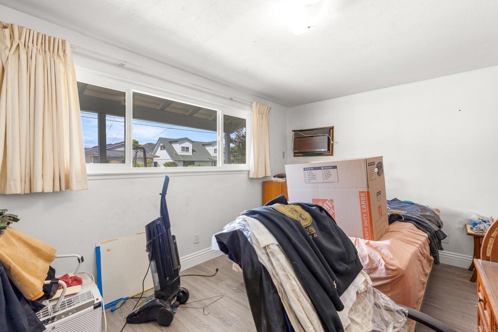 643 Hillward St. - photo 9