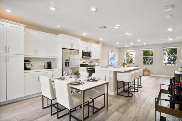 16755 Coyote Bush Drive, San Diego CA: https://media.crmls.org/mediaz/49288e1f-4ef9-48db-9668-b09c3bb7cc30.jpg