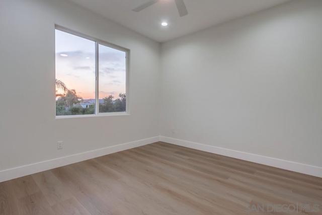2482 San Clemente Ave, Vista CA: https://media.crmls.org/mediaz/49296958-0936-43c0-a9f3-cb1e0542a0df.jpg