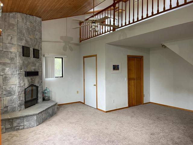 450 Hawk Ridge Road, Boulder Creek CA: https://media.crmls.org/mediaz/4929fb50-dd8f-470a-983e-0832fa1ef2bf.jpg