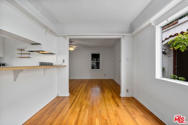 1507 14th Street, Santa Monica CA: https://media.crmls.org/mediaz/492bd8e1-c505-4e69-a9a0-2b4731bf4076.jpg
