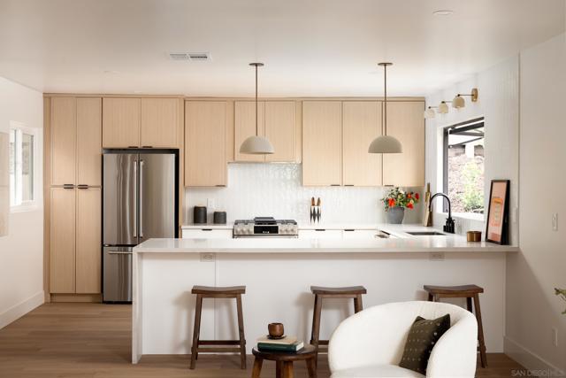 1776 Archer St, San Diego CA: https://media.crmls.org/mediaz/492beb11-1f9c-4739-b2b3-a8077f181997.jpg