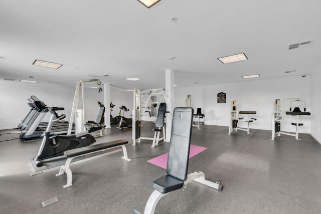 Image 37 of 53 For 1883 Agnew Road 301