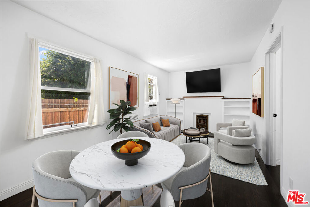 1/2 Harratt Street