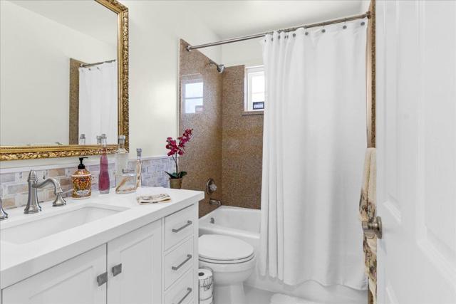 670 Van Buren Circle, Monterey CA: https://media.crmls.org/mediaz/492e707d-040f-4d54-9e5c-b94c2e3b2dca.jpg