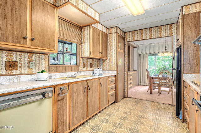 Detail Gallery Image 13 of 40 For 10 La Lomita #0,  Newbury Park,  CA 91320 - 2 Beds | 2 Baths