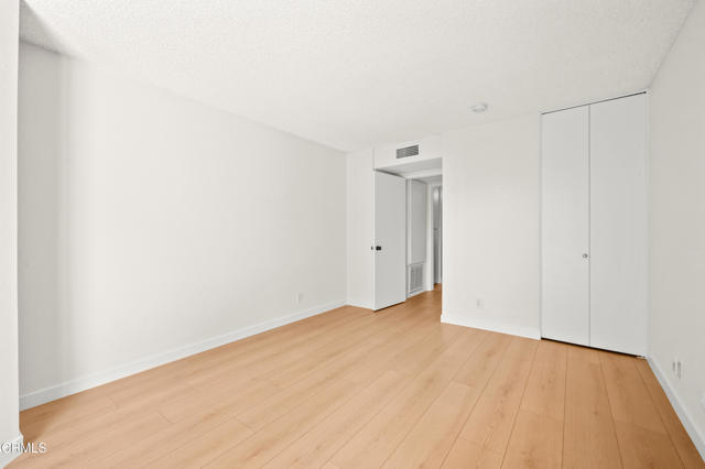 Detail Gallery Image 20 of 44 For 4499 via Marisol 113a,  Los Angeles,  CA 90042 - 2 Beds | 2 Baths