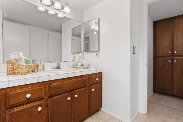 1112 S Pacific Street, Oceanside CA: https://media.crmls.org/mediaz/492f2944-fa74-4c2b-9089-0d704ea85183.jpg