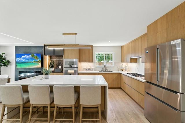 1406 Hollenbeck Avenue, Sunnyvale CA: https://media.crmls.org/mediaz/4930511b-5a77-466c-9299-21e481a2b4a4.jpg