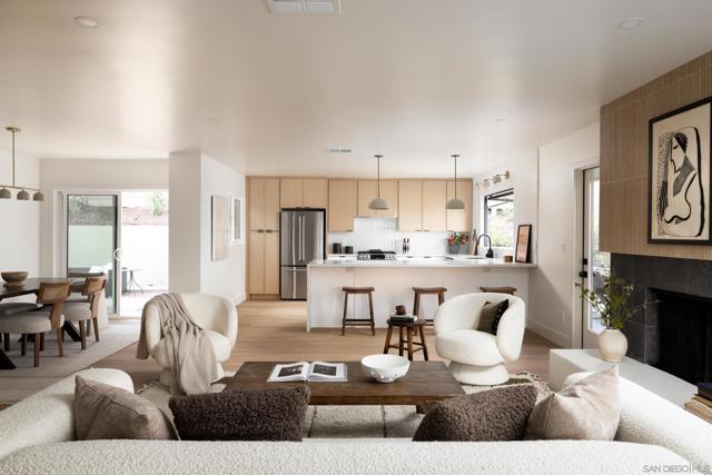 1776 Archer St, San Diego CA: https://media.crmls.org/mediaz/4930741d-96c6-4d32-bb59-64cf74105d02.jpg