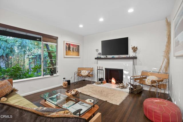 1708 Orchard Drive, Ojai CA: https://media.crmls.org/mediaz/49326b39-2ad6-436a-bd0e-8359bea731ae.jpg