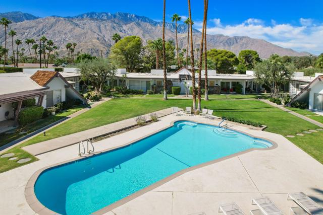 1943 E Tachevah Drive, Palm Springs CA: https://media.crmls.org/mediaz/4932d9f3-2f40-48b1-a84c-b7be88d27b20.jpg