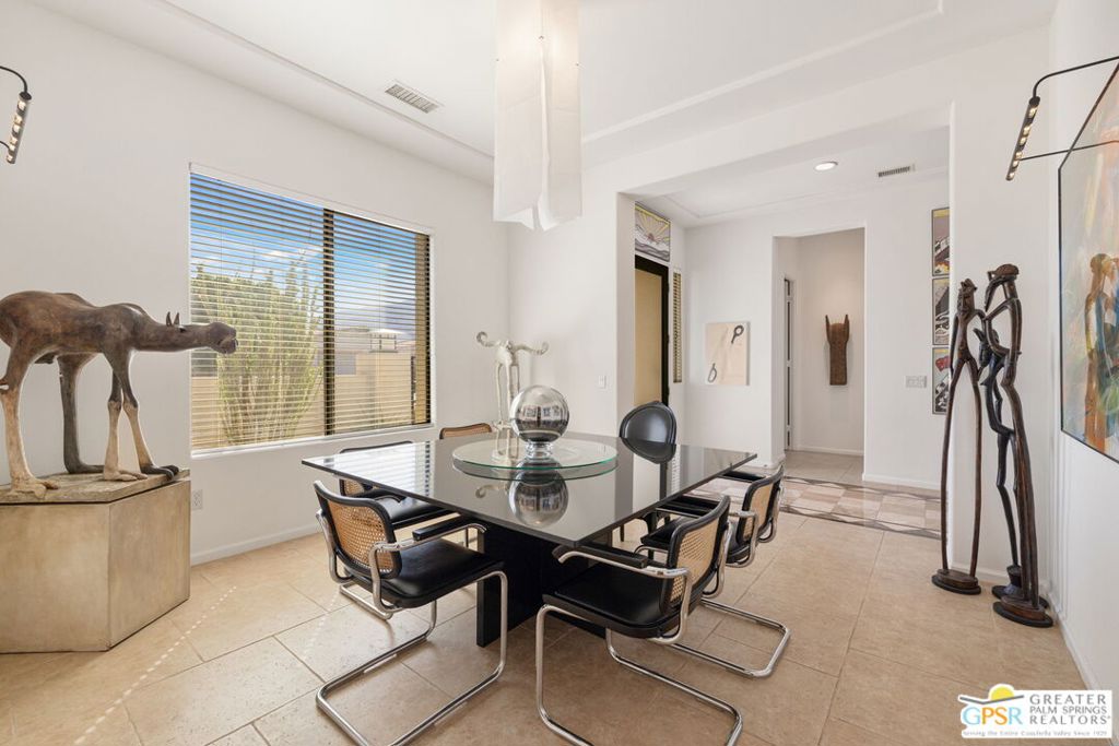 MLS #25601563PS image #10