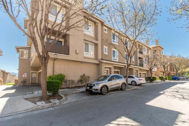 584 King George Avenue, San Jose CA: https://media.crmls.org/mediaz/4934219e-5213-43e7-973f-e951e3eae55f.jpg