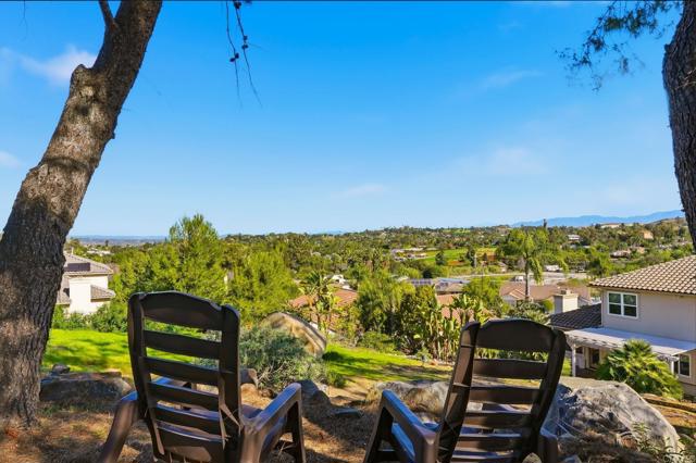 Detail Gallery Image 68 of 68 For 1921 Cresthaven Dr, Vista,  CA 92084 - 4 Beds | 3 Baths