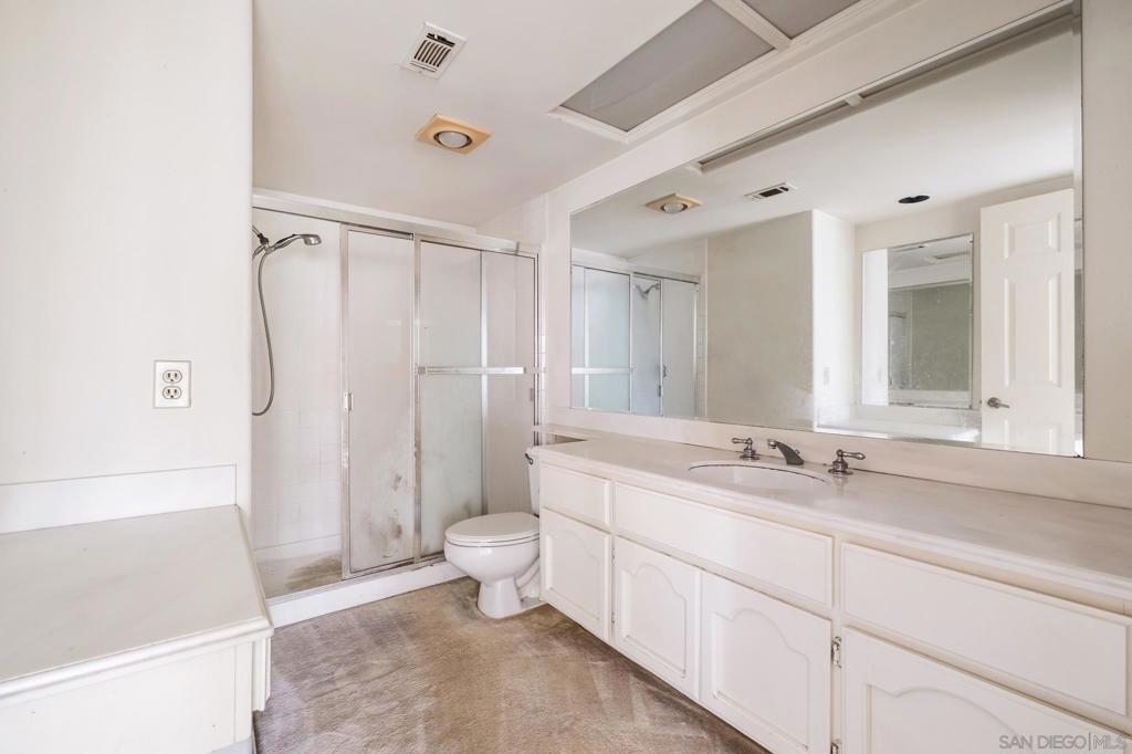 MLS #250044118SD image #30