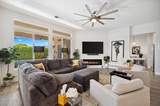 80149 Royal Birkdale Drive, Indio CA: https://media.crmls.org/mediaz/49360bcf-5c62-48b6-8d60-44051c878635.jpg
