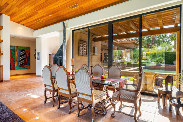 37551 Thompson Road, Rancho Mirage CA: https://media.crmls.org/mediaz/49375e28-6538-4cf3-a405-01fde50c39bb.jpg