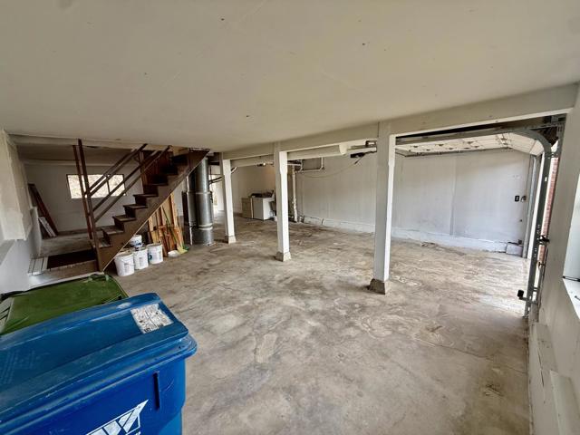 95 Clearview Drive, Daly City CA: https://media.crmls.org/mediaz/4937afee-a4fd-4097-89ec-5f707aeace53.jpg