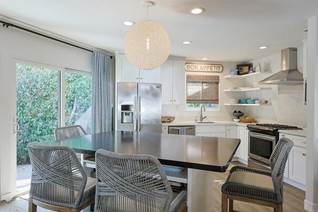 Detail Gallery Image 18 of 63 For 1300 9th St, Coronado,  CA 92118 - 3 Beds | 2 Baths