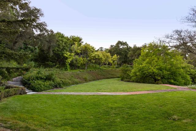 835 La Honda Road, Woodside CA: https://media.crmls.org/mediaz/49395c41-b1cd-4440-bf08-448ee1f664db.jpg