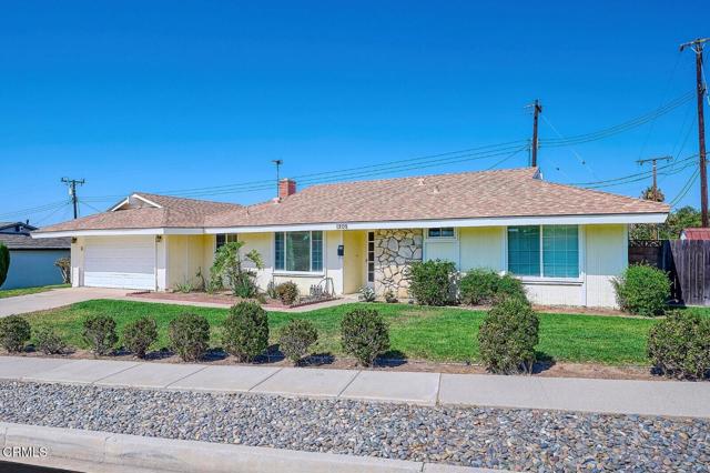 1209 Rosewood Avenue, Camarillo CA: https://media.crmls.org/mediaz/49396186-fbf8-4b72-9140-8bf267f02445.jpg