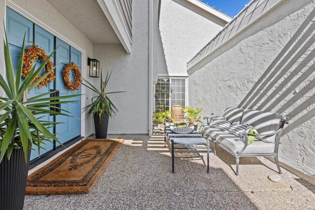 Detail Gallery Image 13 of 54 For 1762 Burgundy Rd, Encinitas,  CA 92024 - 3 Beds | 2/1 Baths