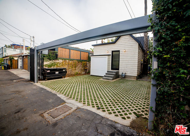  Home for Sale in Los Angeles, California