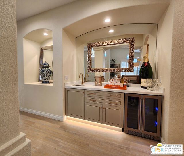 36660 Palm Court, Rancho Mirage CA: https://media.crmls.org/mediaz/493ec2d0-0bb8-4920-b8b2-d54bd8d81fdd.jpg