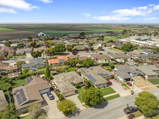 1052 San Simeon Drive, Salinas CA: https://media.crmls.org/mediaz/493f0779-adde-480c-9c8a-bdab6e22b7e1.jpg