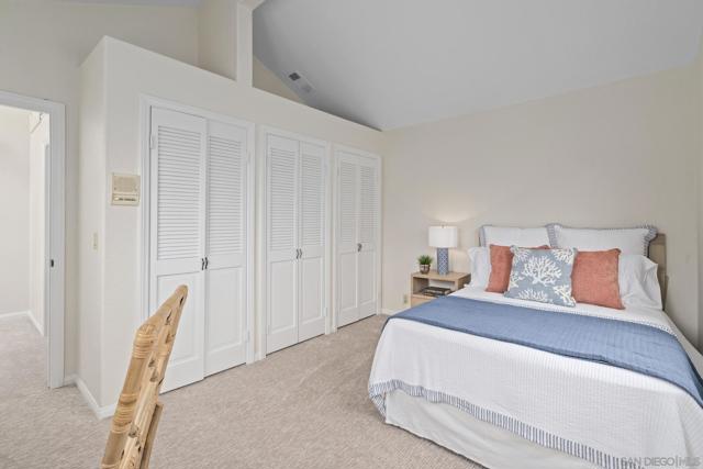 717 C Ave, Coronado CA: https://media.crmls.org/mediaz/49413db0-b9d5-444a-b8fd-858715a2c528.jpg