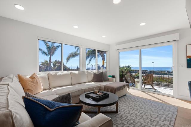 Detail Gallery Image 1 of 1 For 1923 San Elijo Ave #4,  Cardiff By The Sea,  CA 92007 - 2 Beds | 2/1 Baths