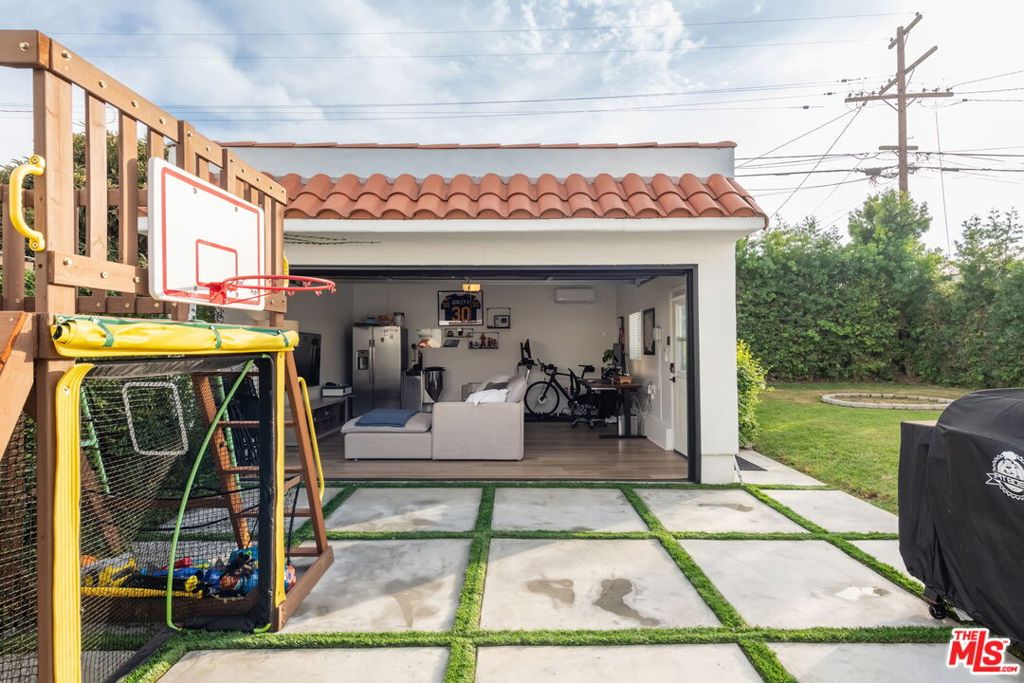 4941Dcb5 5C4D 4Df9 9F03 7F3A8D5F5A98 2422 W 77Th Street, Inglewood, Ca 90305 &Lt;Span Style='BackgroundColor:transparent;Padding:0Px;'&Gt; &Lt;Small&Gt; &Lt;I&Gt; &Lt;/I&Gt; &Lt;/Small&Gt;&Lt;/Span&Gt;