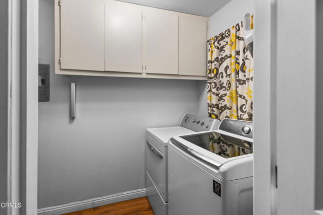 Detail Gallery Image 10 of 27 For 4448 Lubbock Dr #C,  Simi Valley,  CA 93063 - 3 Beds | 2/1 Baths