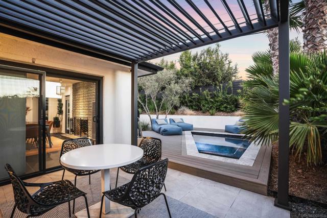 5511 Trinidad Way, San Diego CA: https://media.crmls.org/mediaz/4944fea1-4ddc-4c40-9b51-0215651898b7.jpg