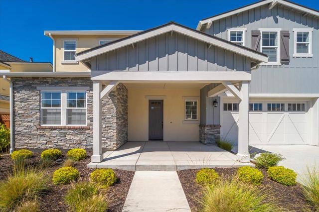 465 Russell Way, Marina CA: https://media.crmls.org/mediaz/49453b39-1116-4dec-9676-7f4f432ed218.jpg