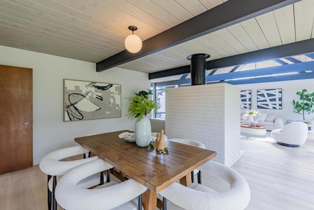 941 Pendleton Avenue, Sunnyvale CA: https://media.crmls.org/mediaz/49456541-77b9-4bb4-a7d0-e03372698349.jpg