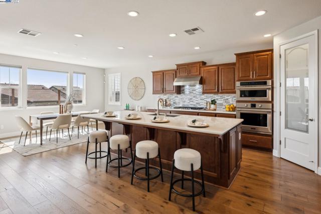 Image 10 of 60 For 29761 Cantera Dr