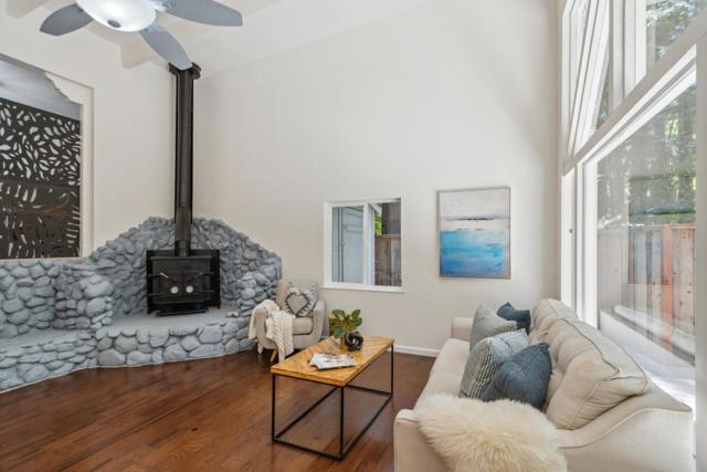 330 Huckleberry Lane, Boulder Creek CA: https://media.crmls.org/mediaz/494724c3-b9c5-4297-81c6-2d7a8855ebab.jpg