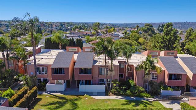 7760 Margerum Avenue, San Diego CA: https://media.crmls.org/mediaz/494afbdc-6b7b-4b45-aba9-4075891ca4c0.jpg