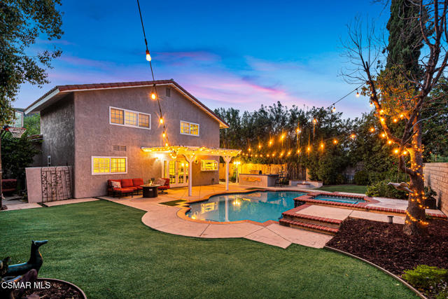 30836 Overfall Drive, Westlake Village CA: https://media.crmls.org/mediaz/494c04b0-07b8-45d5-96f6-4dd474eeda94.jpg