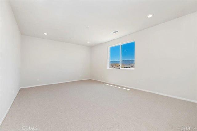 Detail Gallery Image 11 of 37 For 19347 Bigfork Rd, Lake Elsinore,  CA 92532 - 4 Beds | 3 Baths